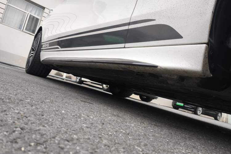 Used Mercedes-Benz C-Class AMG 2023 AMG C 43 4MATIC Estate Special Edition Right Side Sill