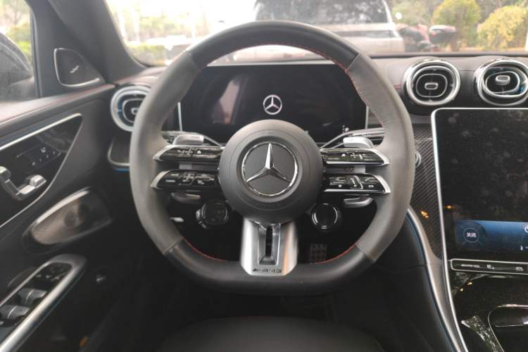 Used Mercedes-Benz C-Class AMG 2023 AMG C 43 4MATIC Estate Special Edition Steering Wheel