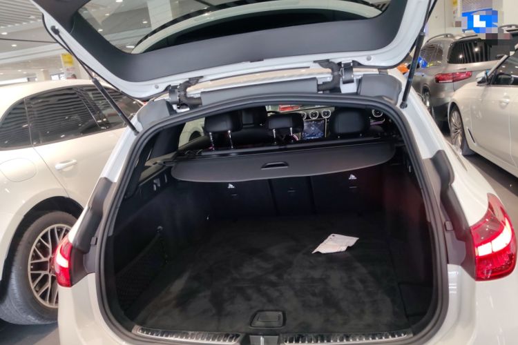 Used Mercedes-Benz C-Class AMG 2023 AMG C 43 4MATIC Estate Special Edition Trunk