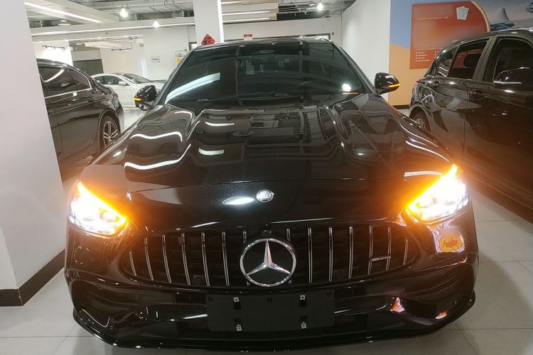 Used Mercedes-Benz C-Class AMG 2024 Facelift AMG C 43 4MATIC Exterior 1