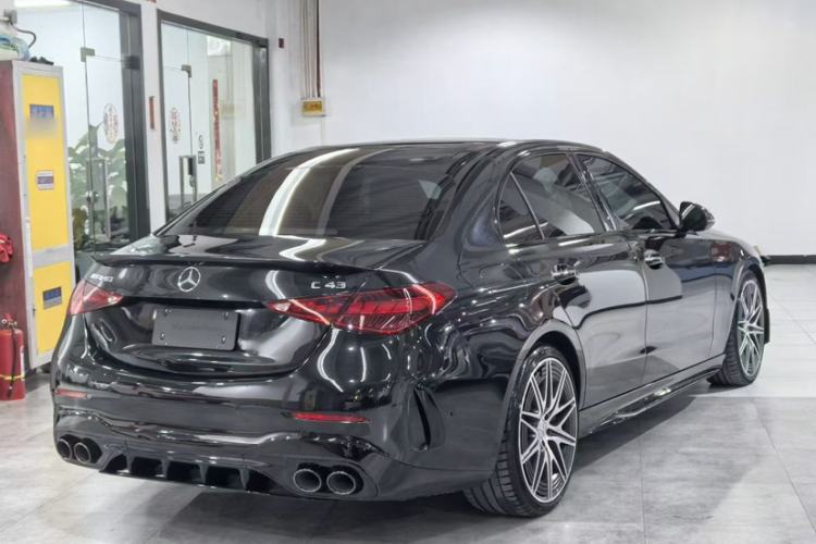 Used Mercedes-Benz C-Class AMG 2024 Facelift AMG C 43 4MATIC Exterior 10