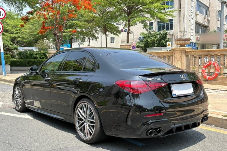 Used Mercedes-Benz C-Class AMG 2024 Facelift AMG C 43 4MATIC Exterior 6