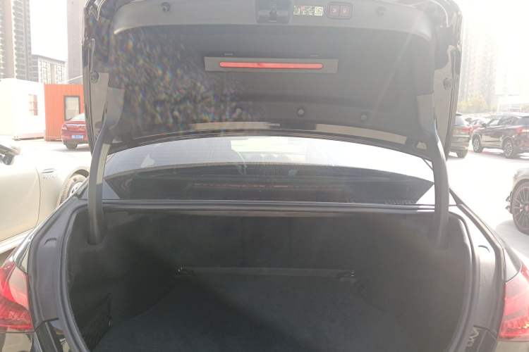 Used Mercedes-Benz C-Class AMG 2024 Facelift AMG C 43 4MATIC Trunk