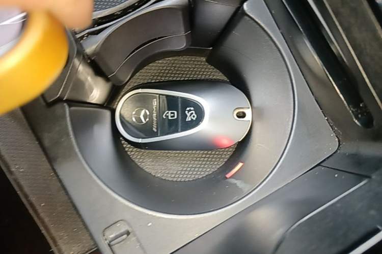 Used Mercedes-Benz C-Class AMG 2024 Facelift AMG C 43 4MATIC Vehicle Key