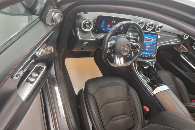Used Mercedes-Benz C-Class AMG 2024 AMG C 43 4MATIC Special Edition Driver Seat