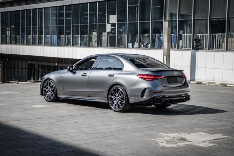 Used Mercedes-Benz C-Class AMG 2024 AMG C 43 4MATIC Exterior 5