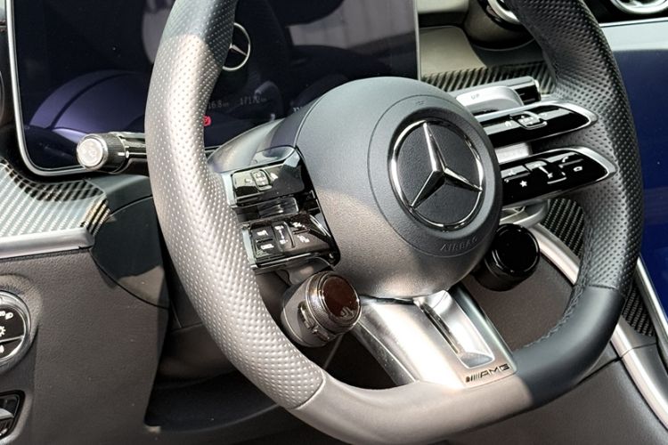Used Mercedes-Benz C-Class AMG 2024 AMG C 43 4MATIC Special Edition Interior 2