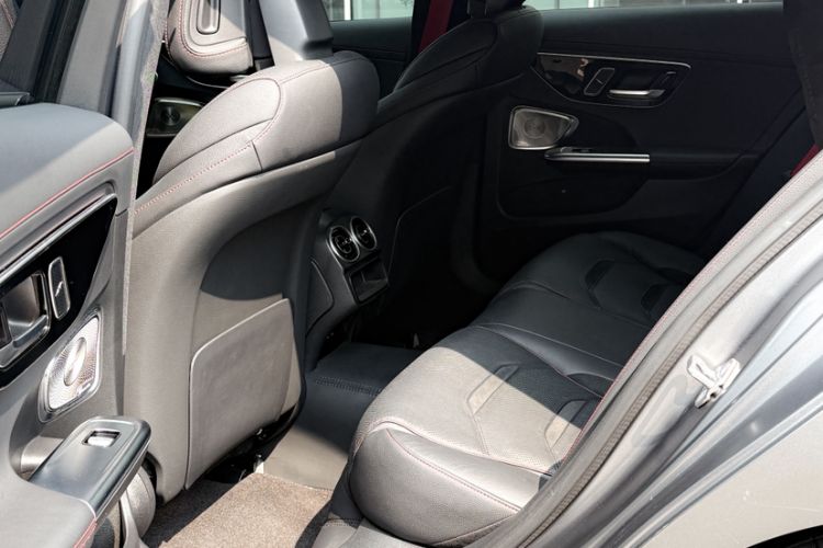 Used Mercedes-Benz C-Class AMG 2024 AMG C 43 4MATIC Special Edition Interior 5