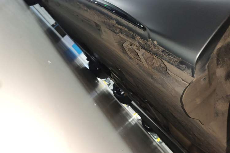 Used Mercedes-Benz C-Class AMG 2024 AMG C 43 4MATIC Special Edition Left Side Sill