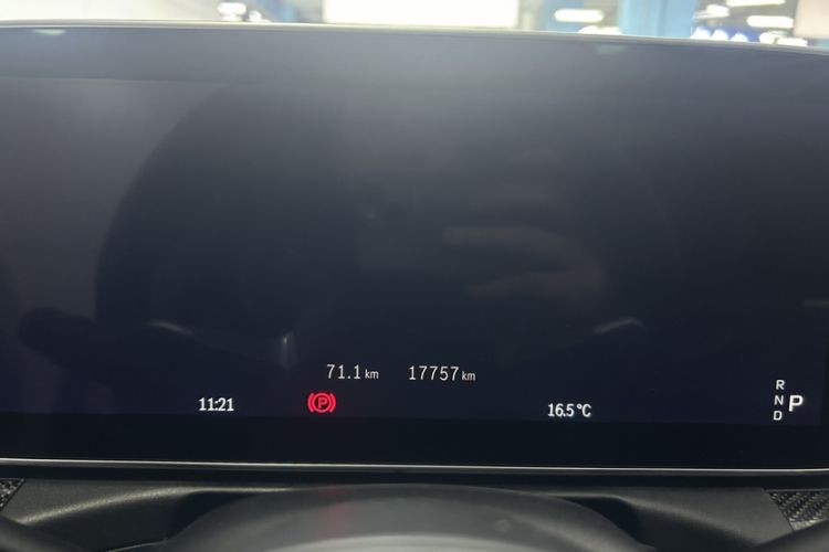 Used Mercedes-Benz C-Class AMG 2024 AMG C 43 4MATIC Odometer Close Up