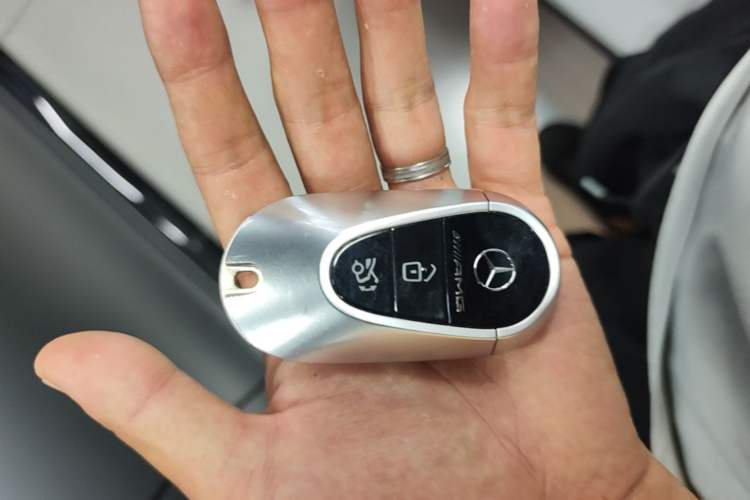 Used Mercedes-Benz C-Class AMG 2024 AMG C 43 4MATIC Special Edition Vehicle Key