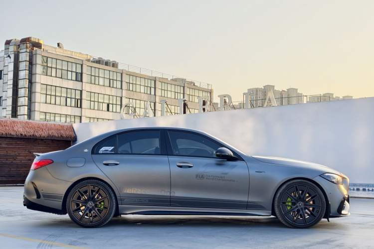 Used Mercedes-Benz C-Class AMG 2024 AMG C 43 4MATIC Special Edition Exterior 3