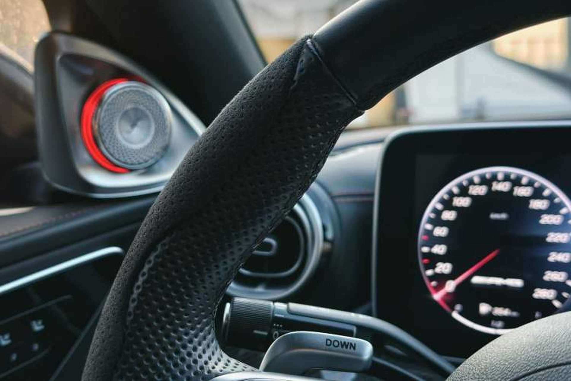 Used Mercedes-Benz C-Class AMG 2024 AMG C 43 4MATIC Special Edition Interior 6