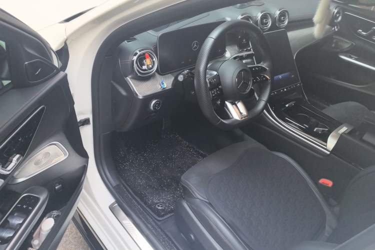 Used Mercedes-Benz C-Class AMG 2024 AMG C 43 4MATIC Driver Seat