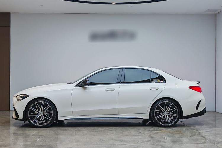 Used Mercedes-Benz C-Class AMG 2024 AMG C 43 4MATIC Exterior 3
