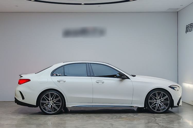 Used Mercedes-Benz C-Class AMG 2024 AMG C 43 4MATIC Exterior 4