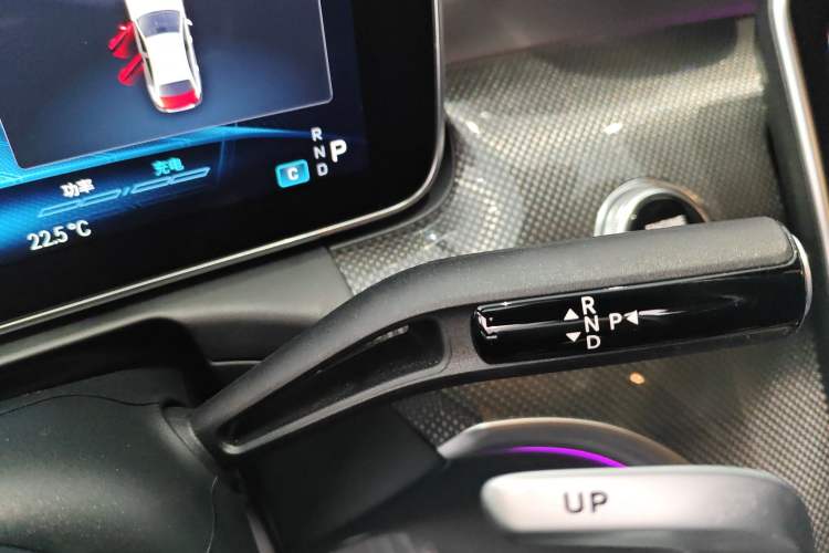 Used Mercedes-Benz C-Class AMG 2024 AMG C 43 4MATIC Gear Lever