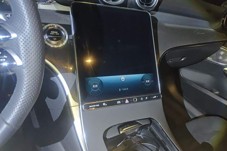 Used Mercedes-Benz C-Class AMG 2026 AMG C 43 4MATIC Audio And AC Panel