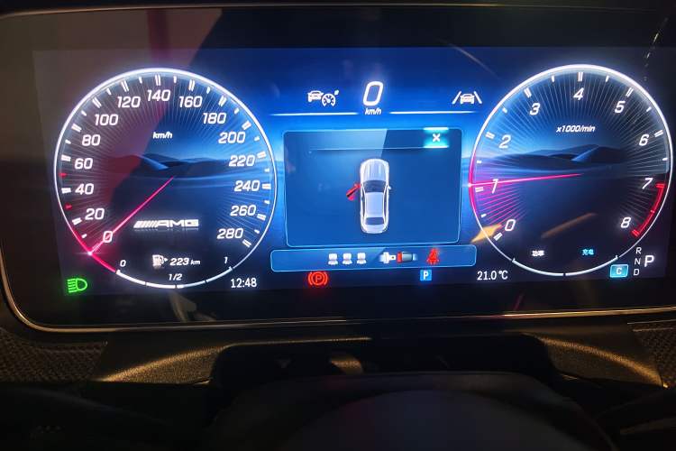 Used Mercedes-Benz C-Class AMG 2026 AMG C 43 4MATIC Instrument Cluster