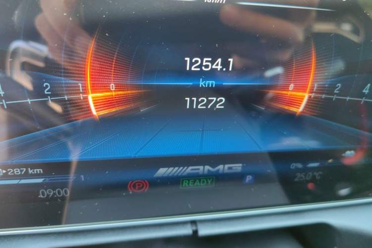 Used Mercedes-Benz C-Class AMG New Energy 2024 AMG C 63 S E PERFORMANCE F1 Edition Odometer Close Up