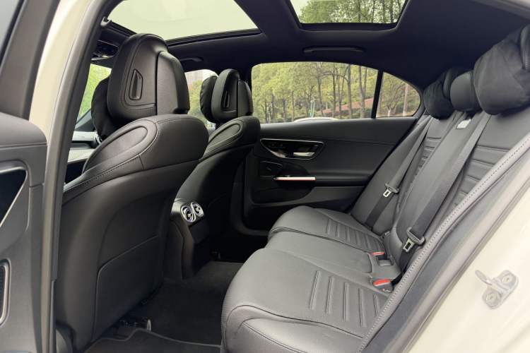 Used Mercedes-Benz C-Class New Energy 2025 C 350 eL Interior 3
