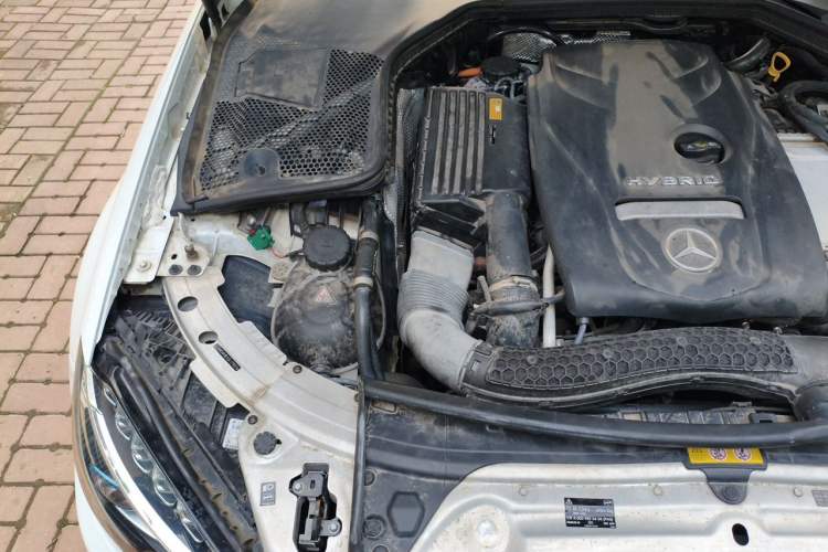Used Mercedes-Benz C-Class New Energy 2016 C 350 eL Engine Bay Right