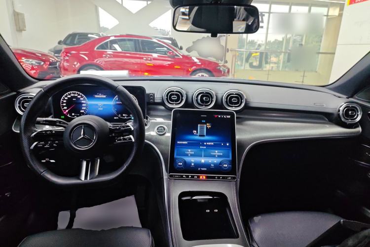 Used Mercedes-Benz C-Class New Energy 2023 C 350 eL Center Console