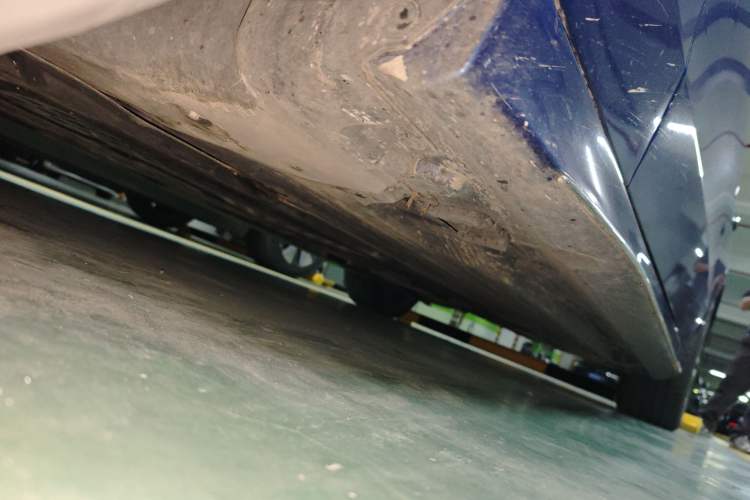 Used Mercedes-Benz C-Class New Energy 2023 C 350 eL Chassis Front Left