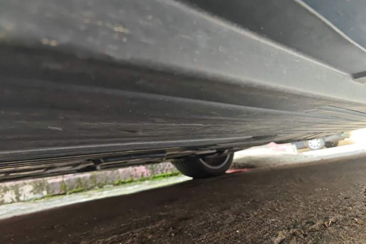 Used Mercedes-Benz C-Class New Energy 2023 C 350 eL Chassis Rear Left