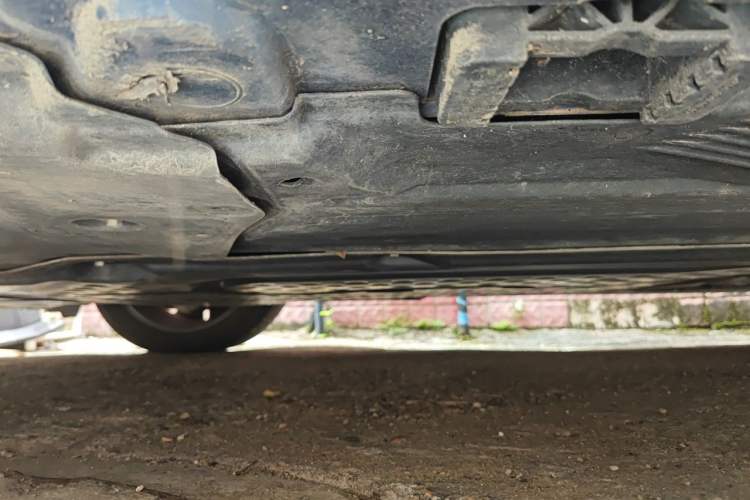 Used Mercedes-Benz C-Class New Energy 2023 C 350 eL Chassis Rear Right