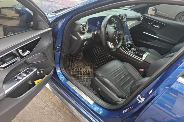 Used Mercedes-Benz C-Class New Energy 2023 Second Facelift C 350 eL Driver Seat