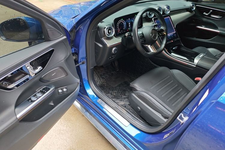 Used Mercedes-Benz C-Class New Energy 2023 C 350 eL Driver Seat
