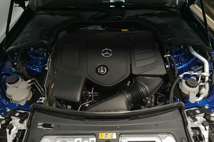 Used Mercedes-Benz C-Class New Energy 2023 C 350 eL Engine Bay