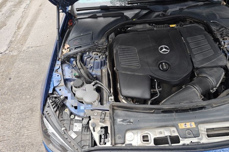 Used Mercedes-Benz C-Class New Energy 2023 Second Facelift C 350 eL Engine Bay Right