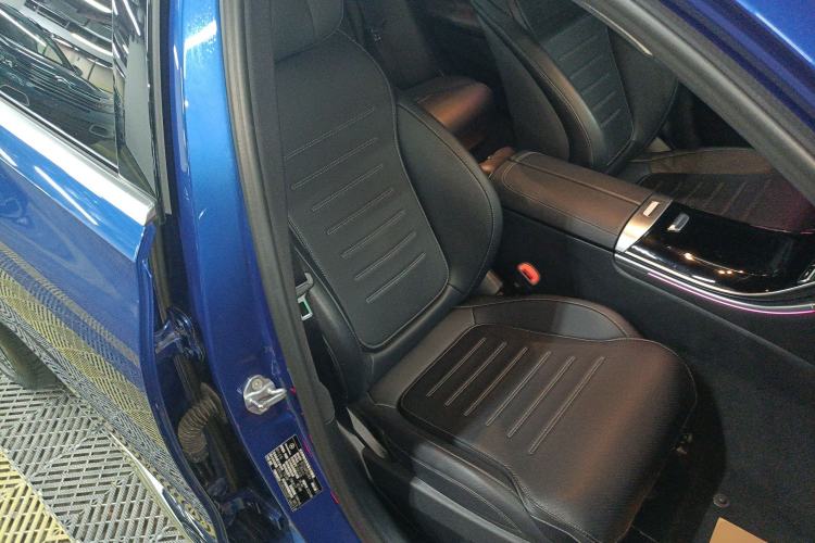 Used Mercedes-Benz C-Class New Energy 2023 C 350 eL Right Front Seat