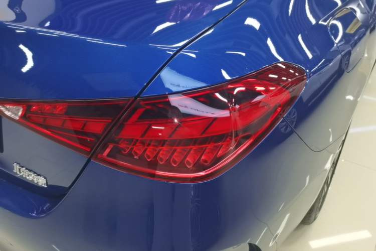 Used Mercedes-Benz C-Class New Energy 2023 C 350 eL Right Rear Taillight