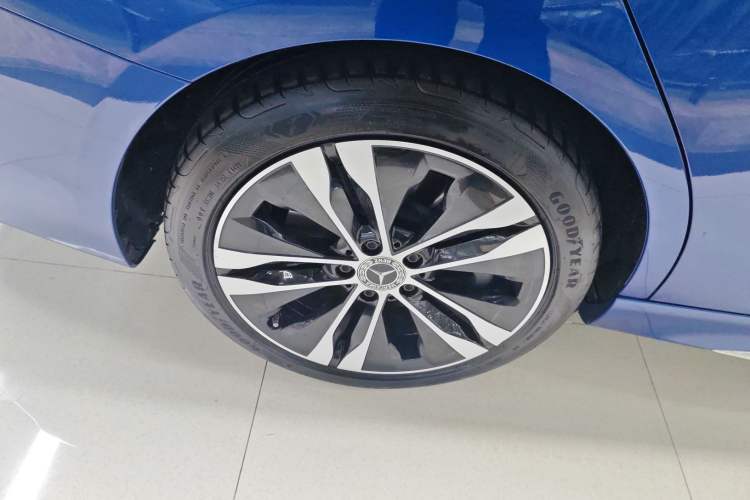 Used Mercedes-Benz C-Class New Energy 2023 C 350 eL Right Rear Wheel Hub