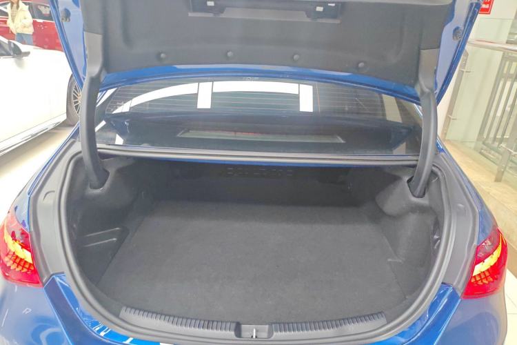 Used Mercedes-Benz C-Class New Energy 2023 C 350 eL Trunk