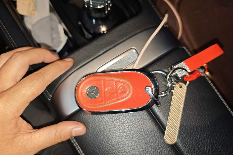 Used Mercedes-Benz C-Class New Energy 2023 C 350 eL Vehicle Key