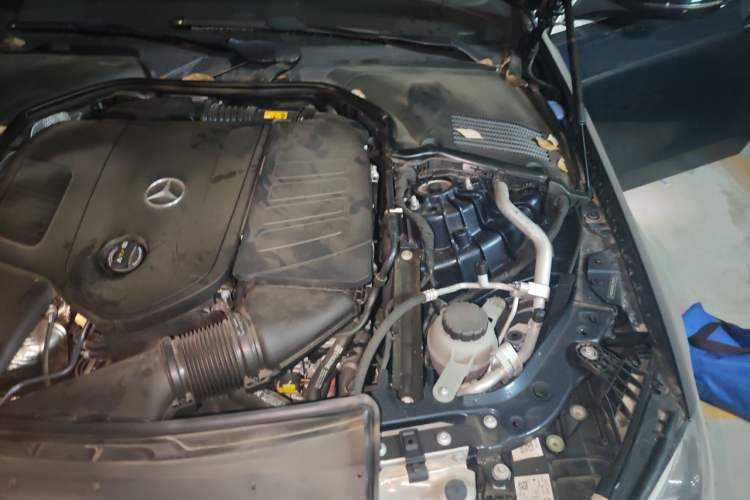 Used Mercedes-Benz C-Class New Energy 2023 C 350 eL Engine Bay Left