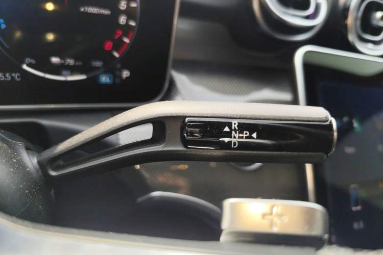 Used Mercedes-Benz C-Class New Energy 2023 C 350 eL Gear Lever