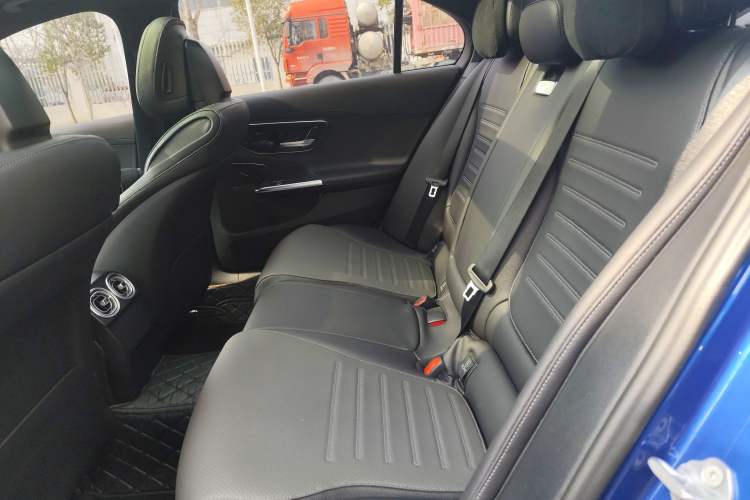 Used Mercedes-Benz C-Class New Energy 2023 C 350 eL Left Rear Seat