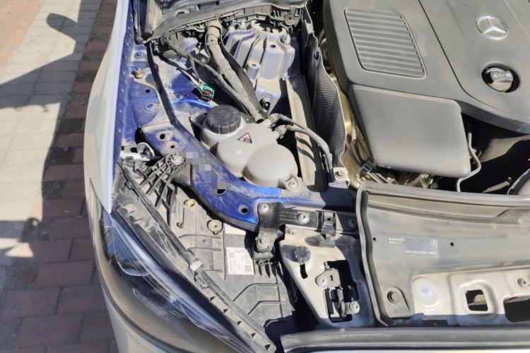 Used Mercedes-Benz C-Class New Energy 2023 C 350 eL Engine Bay Right