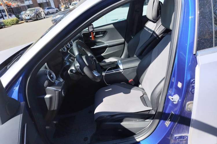 Used Mercedes-Benz C-Class New Energy 2023 C 350 eL Left Front Seat