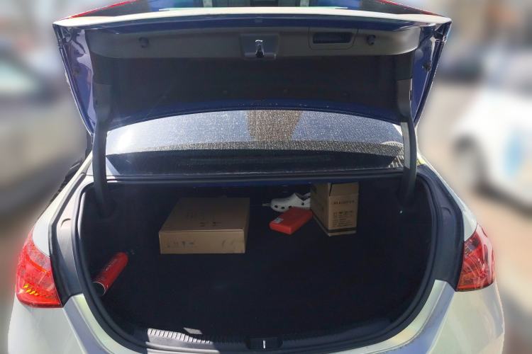 Used Mercedes-Benz C-Class New Energy 2023 C 350 eL Trunk