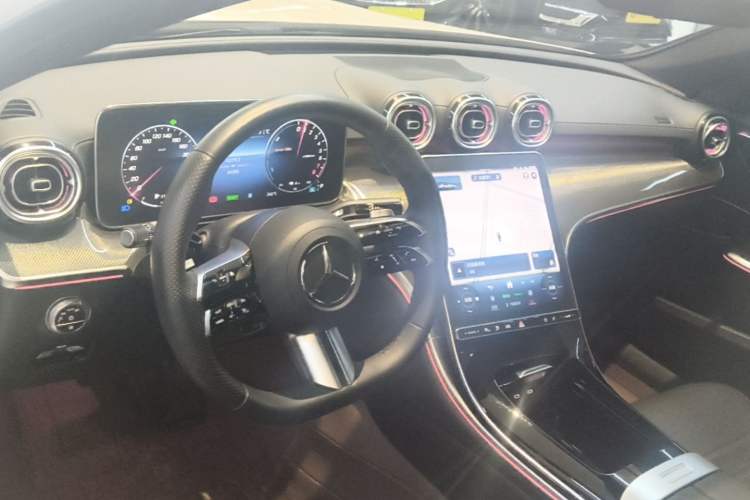 Used Mercedes-Benz C-Class New Energy 2023 Facelift C 350 eL Center Console