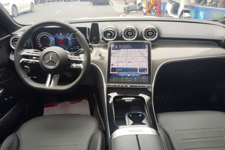 Used Mercedes-Benz C-Class New Energy 2023 C 350 eL Center Console