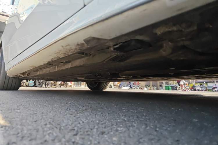 Used Mercedes-Benz C-Class New Energy 2023 Second Facelift C 350 eL Chassis Front Right