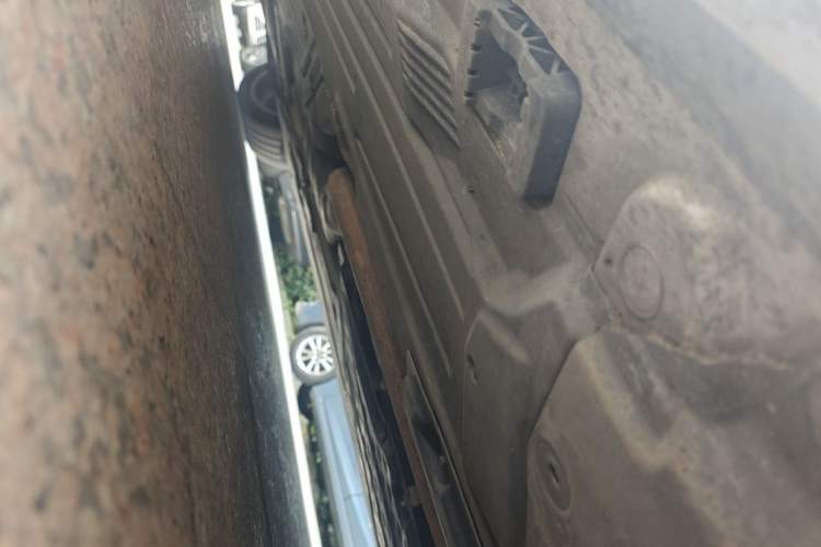 Used Mercedes-Benz C-Class New Energy 2023 Facelift C 350 eL Chassis Front Right