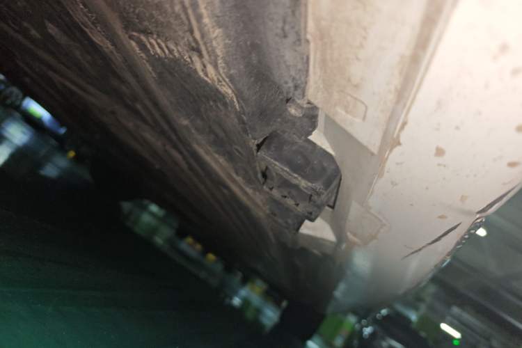 Used Mercedes-Benz C-Class New Energy 2023 Second Facelift C 350 eL Chassis Rear Right